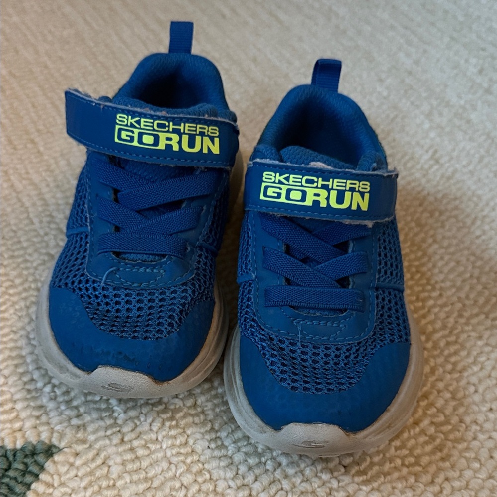 Skechers Blue ‘Go Run’ Sneakers